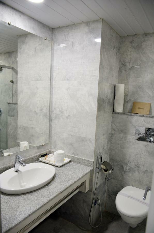 Hotel Radiance Bareilly Exterior foto